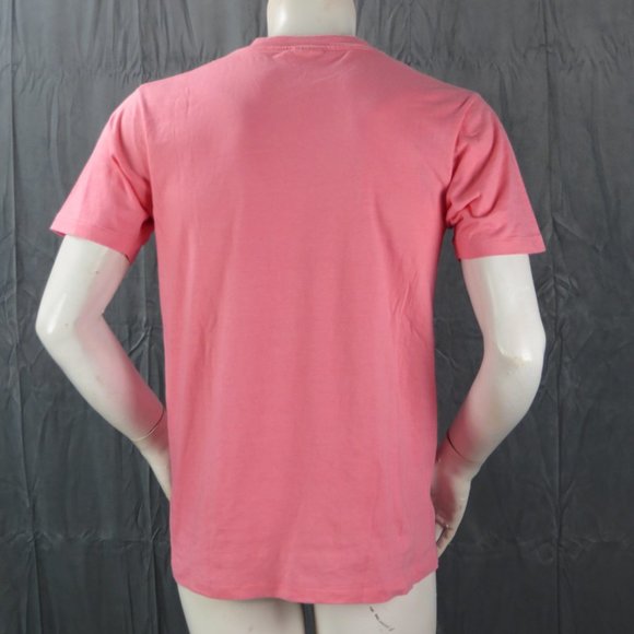 Vintage Graphic T-shirt - Winter Wolf Graphic on Hot Pink - Men's Medium - Picture 5 of 8